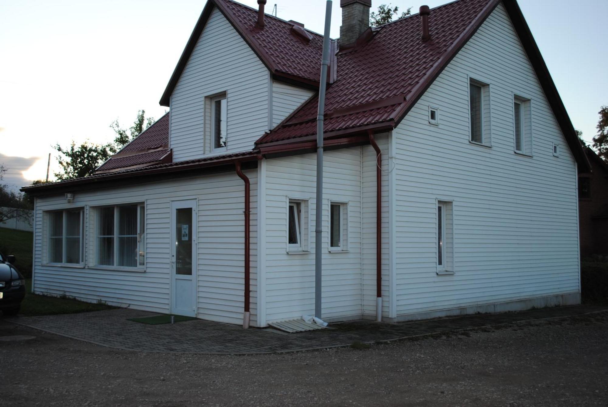 Meteorits Hotel Smiltene Buitenkant foto